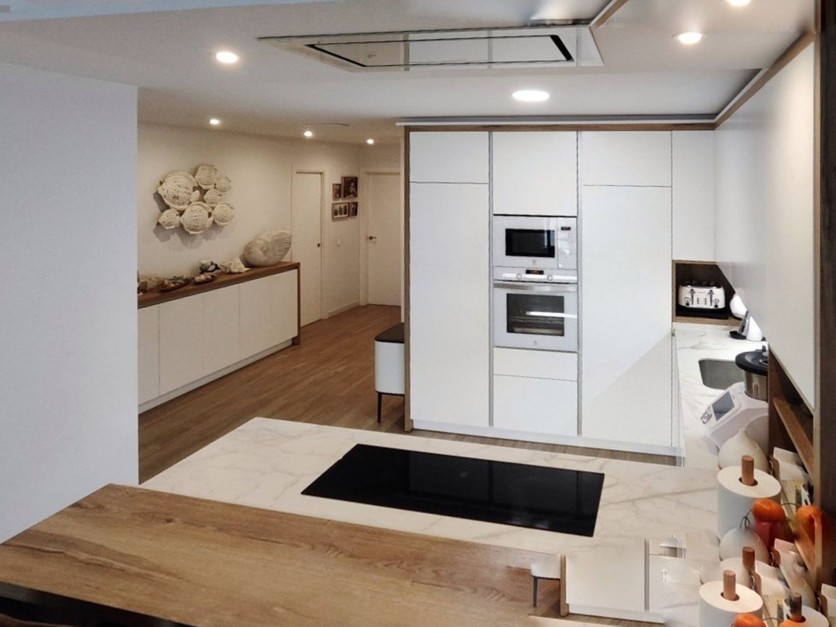 923d8730534b02425c30c825020d8fac - 4