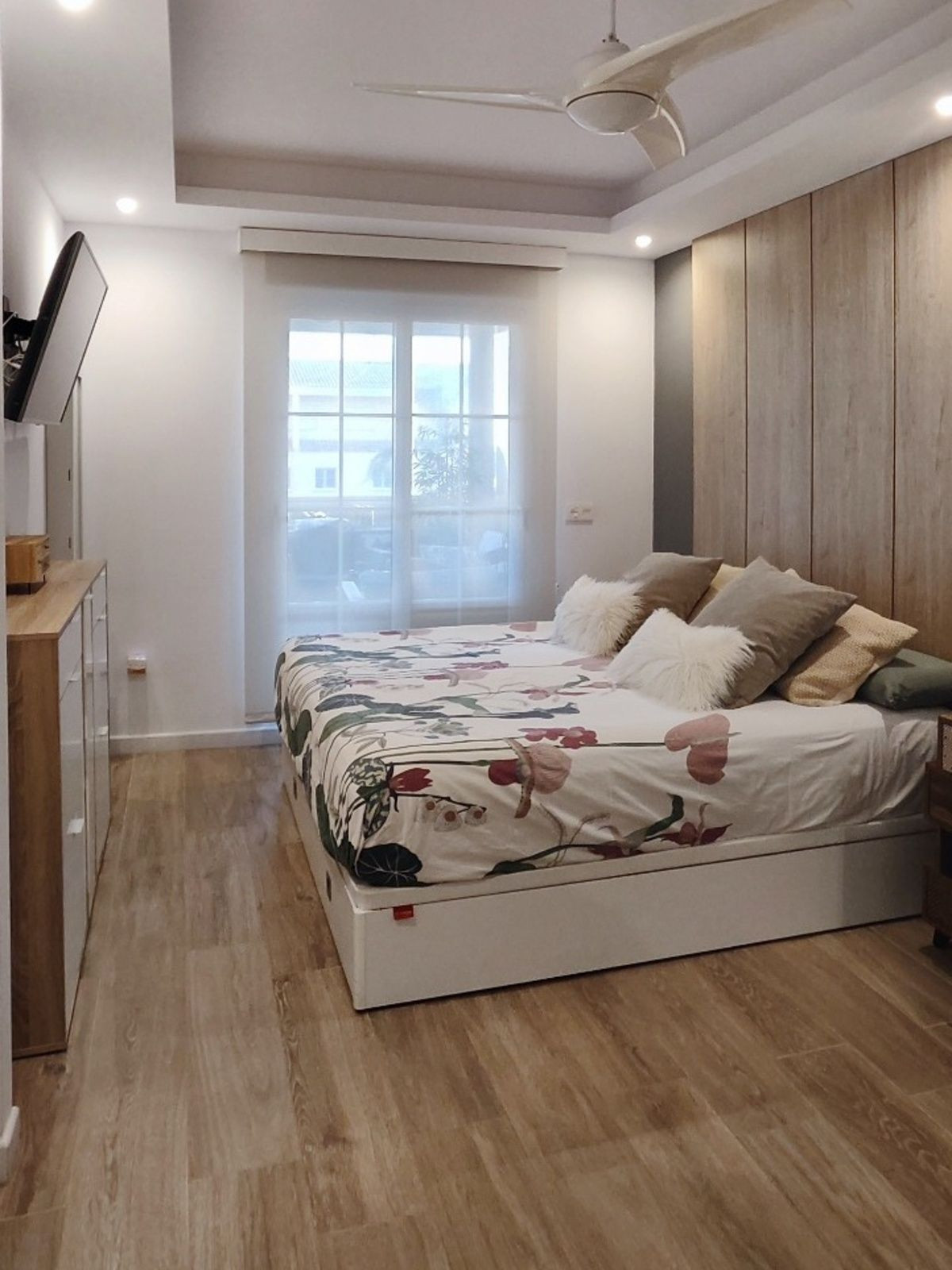 923d8730534b02425c30c825020d8fac - 5