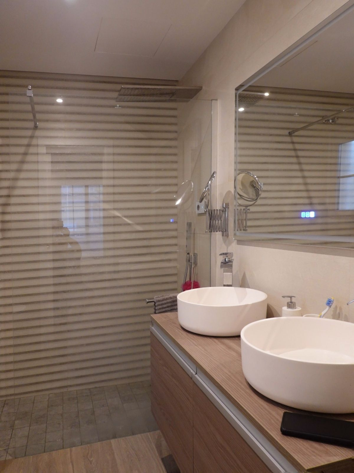 923d8730534b02425c30c825020d8fac - 6