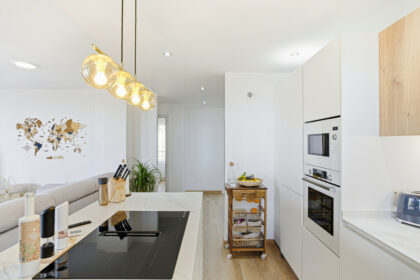 92f5ab97c746123f13be2a2950f4b1bf - 12