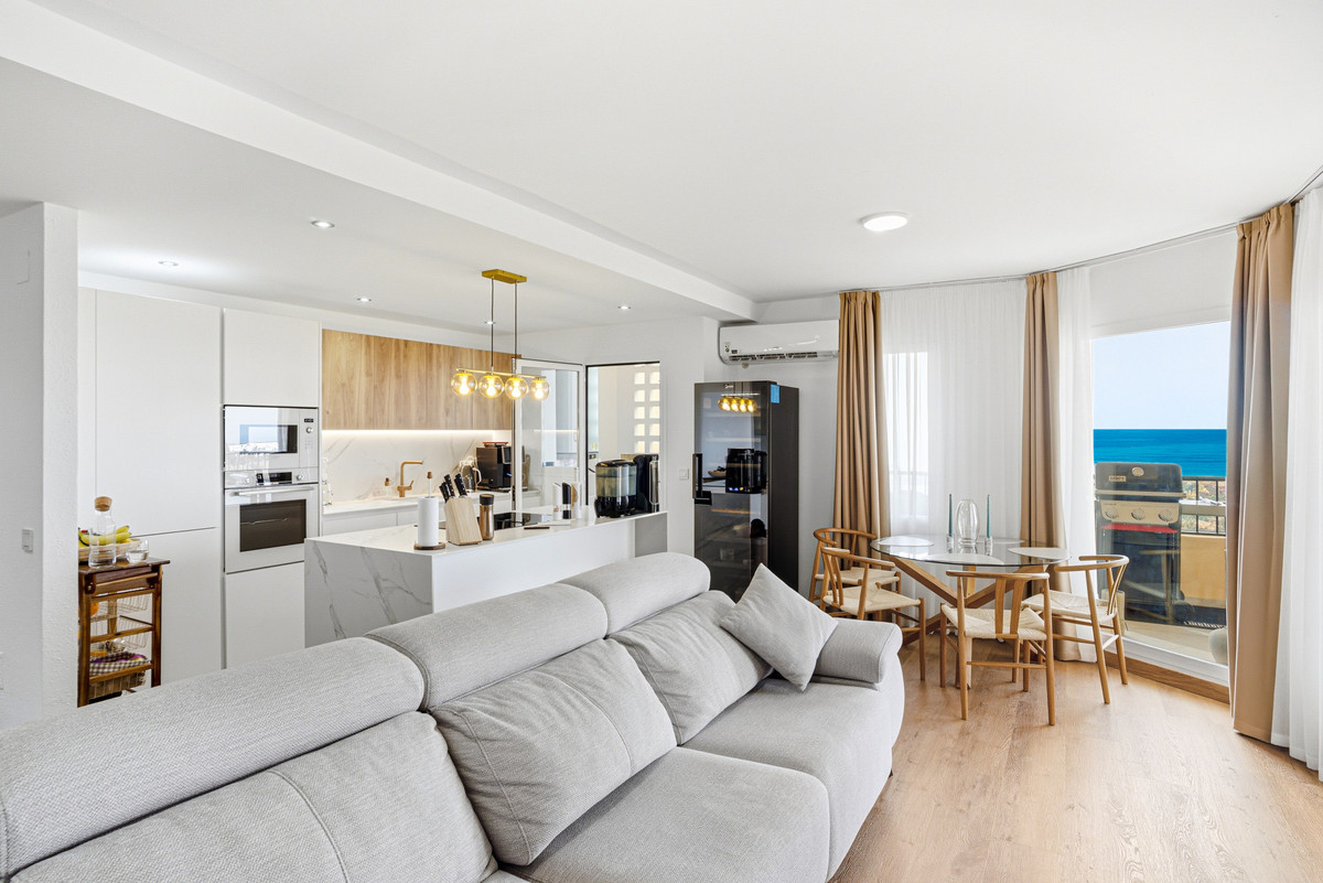 92f5ab97c746123f13be2a2950f4b1bf - 20