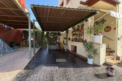 932200a86b1f31f5a4bbb78d7d1bfd62 - 1