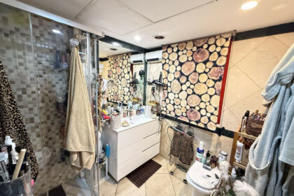 932200a86b1f31f5a4bbb78d7d1bfd62 - 11