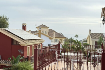 932200a86b1f31f5a4bbb78d7d1bfd62 - 12