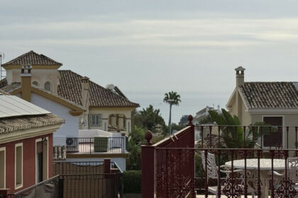 932200a86b1f31f5a4bbb78d7d1bfd62 - 17