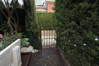 932200a86b1f31f5a4bbb78d7d1bfd62 - 42