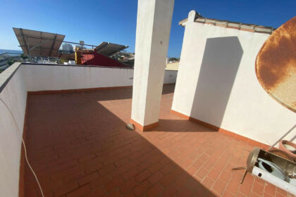 933a54ba374a22cafc786f758bec8481 - 32