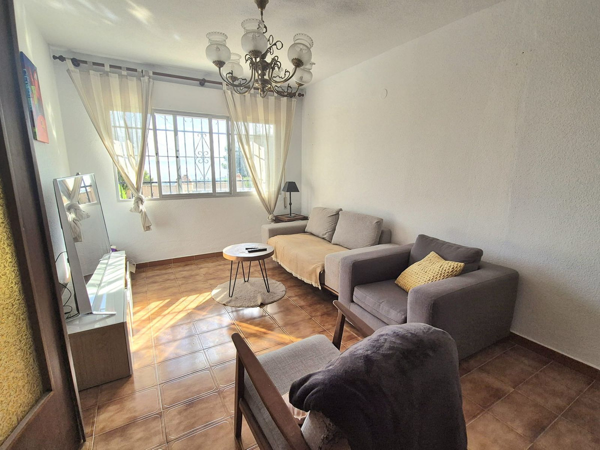 936656b8aa0b0c71fb50f1c7243953d8 - 10