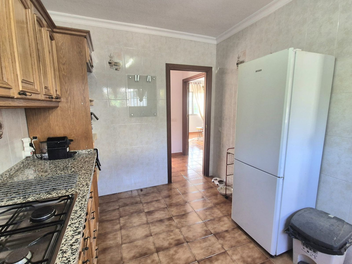 936656b8aa0b0c71fb50f1c7243953d8 - 15