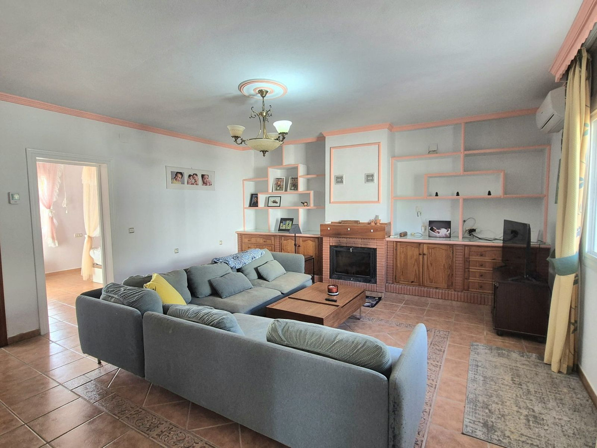 936656b8aa0b0c71fb50f1c7243953d8 - 17