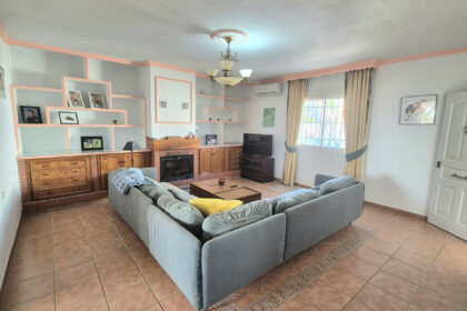 936656b8aa0b0c71fb50f1c7243953d8 - 19