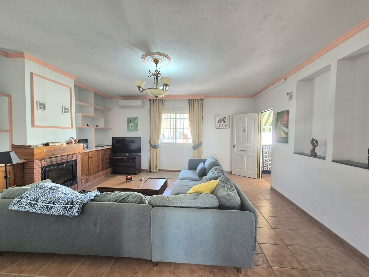 936656b8aa0b0c71fb50f1c7243953d8 - 20