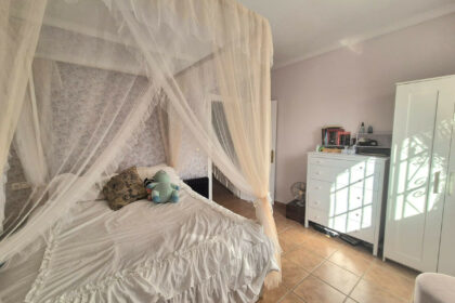 936656b8aa0b0c71fb50f1c7243953d8 - 26