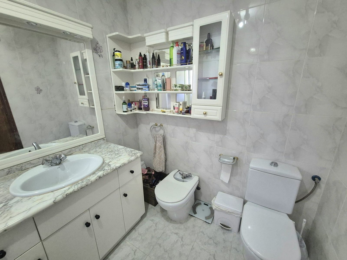 936656b8aa0b0c71fb50f1c7243953d8 - 36