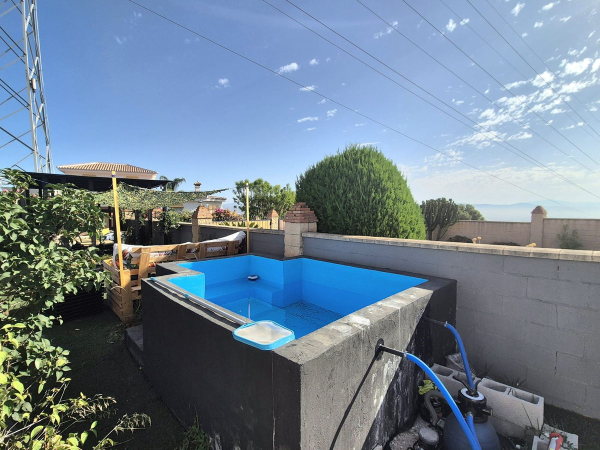 936656b8aa0b0c71fb50f1c7243953d8 - 52