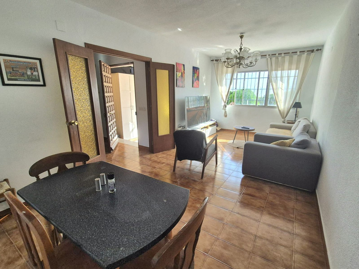 936656b8aa0b0c71fb50f1c7243953d8 - 8