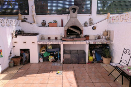 93f01b5b41b5ee78565fc598c87d0a6d - 13