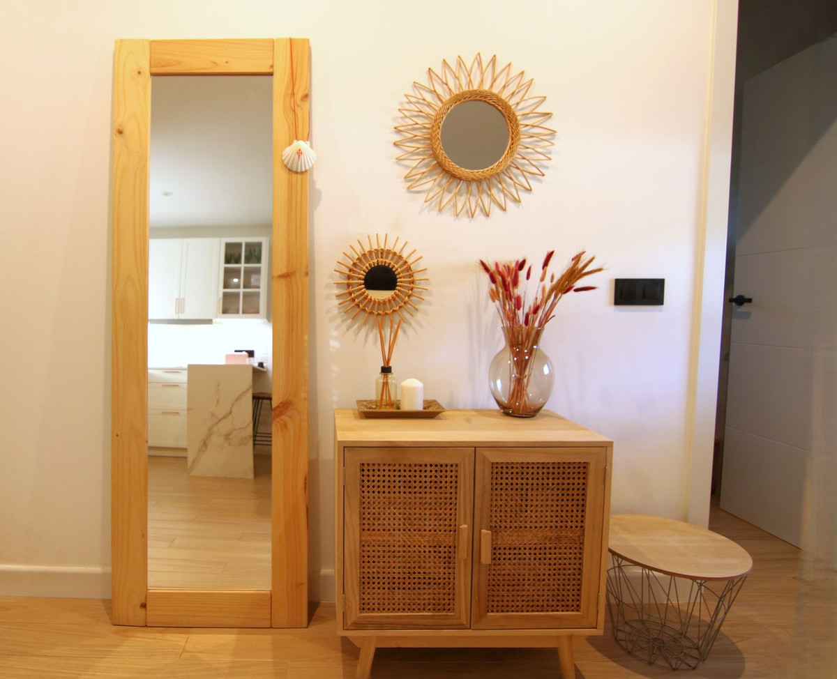 951f6e92acbe363506d64c32c5a9004c - 3