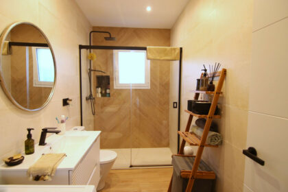 951f6e92acbe363506d64c32c5a9004c - 5