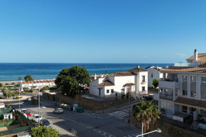 956463109a4afc0c076d36fa493f7566 - 1