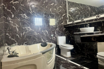 959b36ff34401b868f77ed3d13d1fd43 - 13