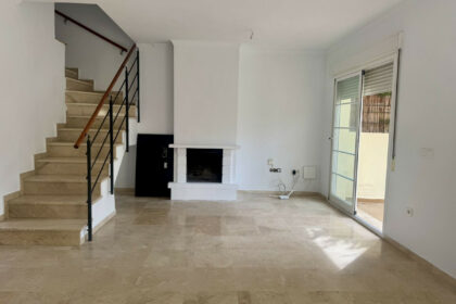 959b36ff34401b868f77ed3d13d1fd43 - 7