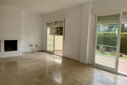 959b36ff34401b868f77ed3d13d1fd43 - 8