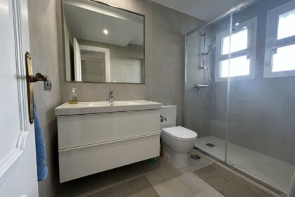 95ed9abca0fbceb43cd96c3d3d6ce476 - 20