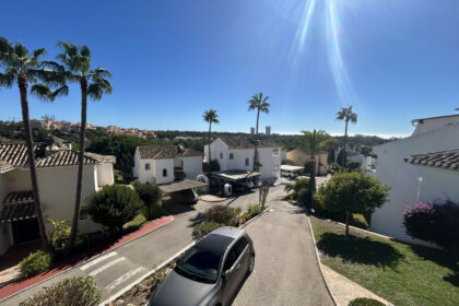 95ed9abca0fbceb43cd96c3d3d6ce476 - 34