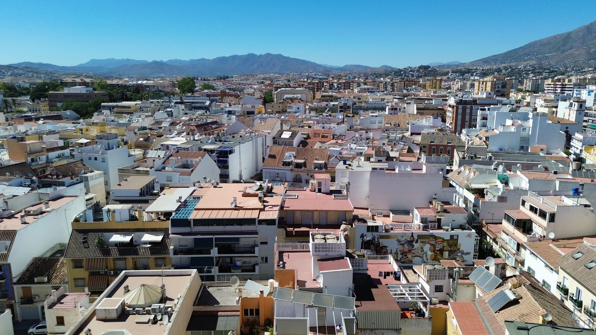 9627dc8c4f62108ead8a542c54b98389 - 15