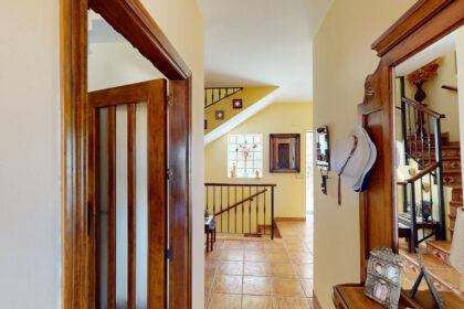 964e2367ef6ef85039c2cbdb8e5156ff - 4