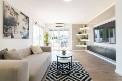 96a11da91a41f09d1952efa898447545 - 28