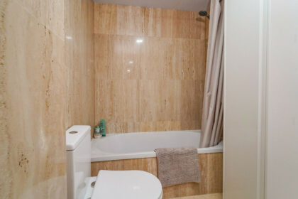 96a88787ee81c4cc7e17bd5f6670ac3c - 17