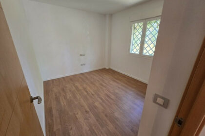 9711690fc040d4a709356e87f4bb1402 - 53