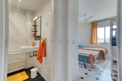 97e9f7c3acb70fdc9d1cf3e02b8444ed - 15