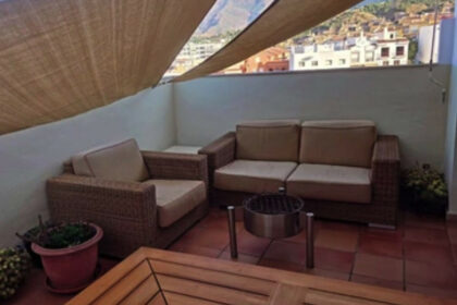 9800a06a14044eba9abfcc4fa4b35e80 - 1