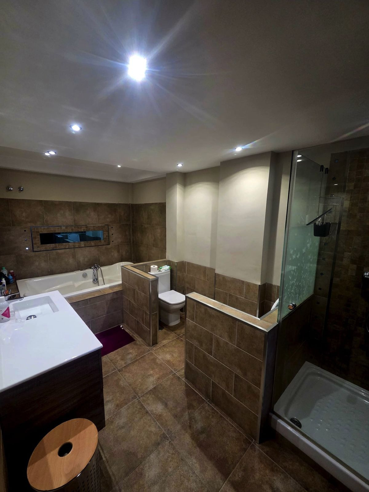 9800a06a14044eba9abfcc4fa4b35e80 - 11