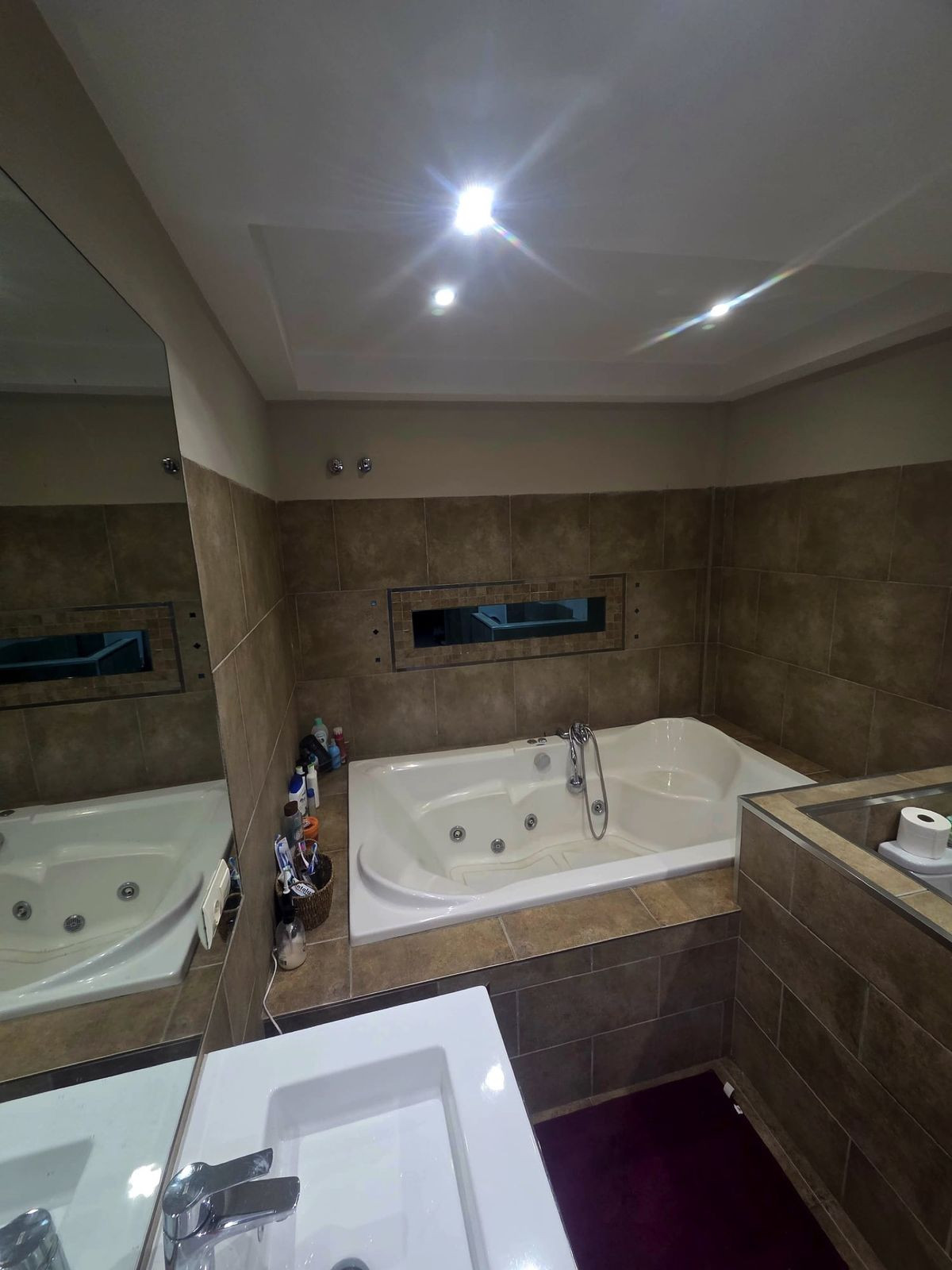 9800a06a14044eba9abfcc4fa4b35e80 - 12