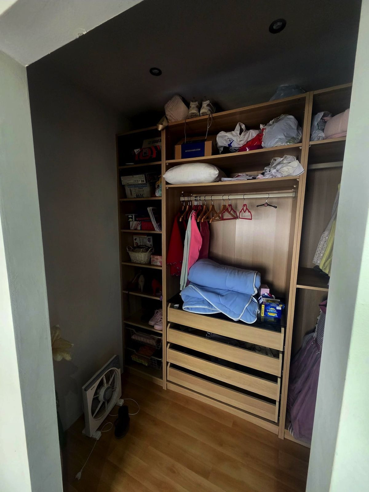 9800a06a14044eba9abfcc4fa4b35e80 - 16