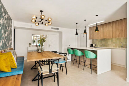 98f12f73732a249018384fcd1cab001d - 1