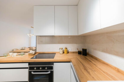 9906ea77dd983d25041e2688c0ca090e - 18