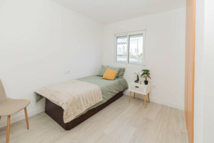 9906ea77dd983d25041e2688c0ca090e - 37