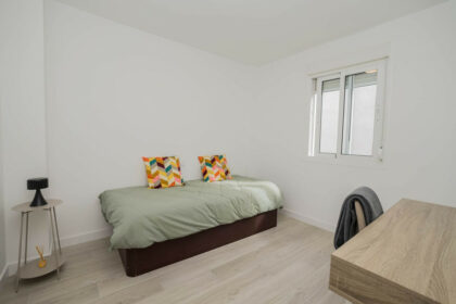 9906ea77dd983d25041e2688c0ca090e - 53