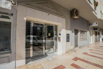 9906ea77dd983d25041e2688c0ca090e - 63