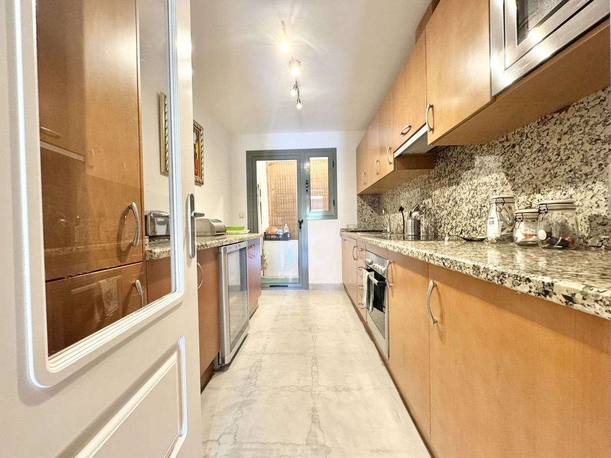 992fee919fa2b2110b52f96fa84dcc88 - 19