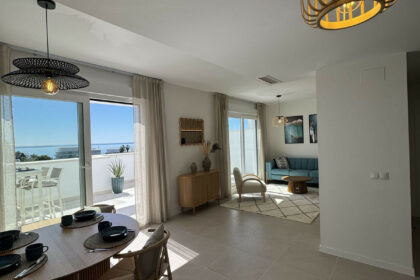 9993758924da6d298f335fadc5b9a17d - 10