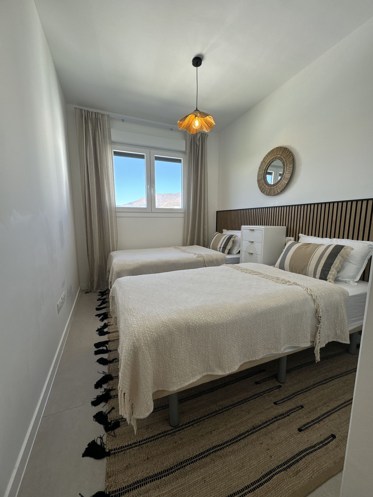 9993758924da6d298f335fadc5b9a17d - 14