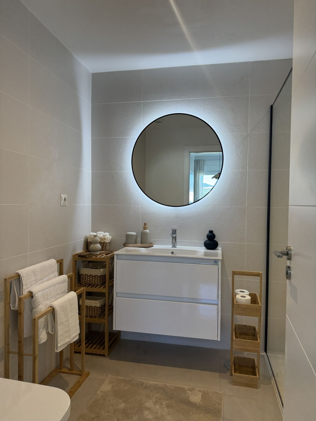 9993758924da6d298f335fadc5b9a17d - 15