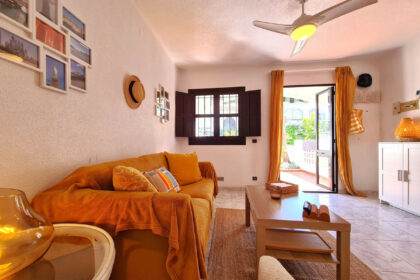 99b01d6b9411b39ef2147d002f6881d2 - 21