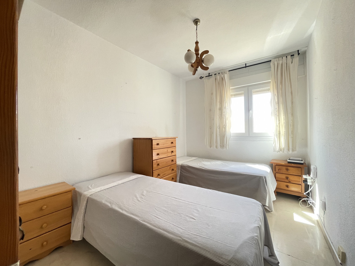 99fc01324461de5ba77a7c416fc2b036 - 15